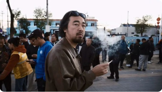 镜头之外的马驹桥，53岁女工说她被工头骚扰